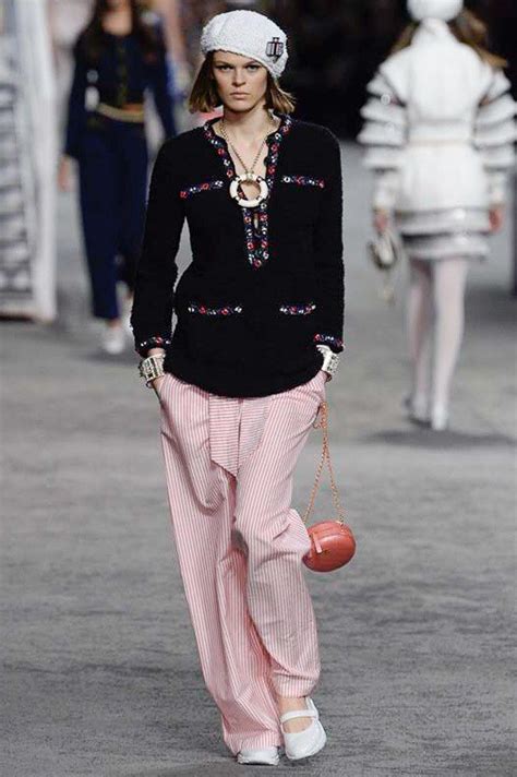 Chanel trousers fashion